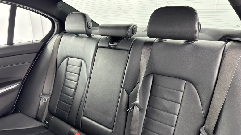 BMW 3 Series 320i M Sport 4dr Step Auto Petrol Saloon